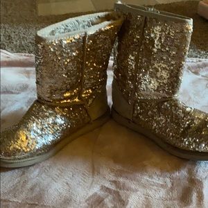 Gold Sequin Old Navy Boots ✨